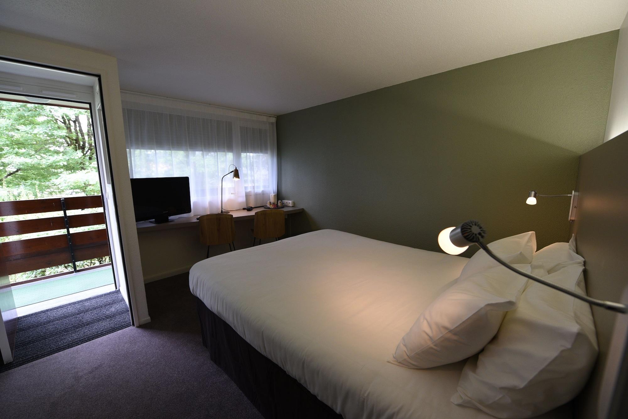 Campanile Annecy ~ Metz-Tessy Hotel ภายนอก รูปภาพ