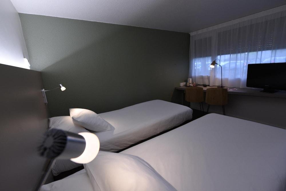 Campanile Annecy ~ Metz-Tessy Hotel ภายนอก รูปภาพ